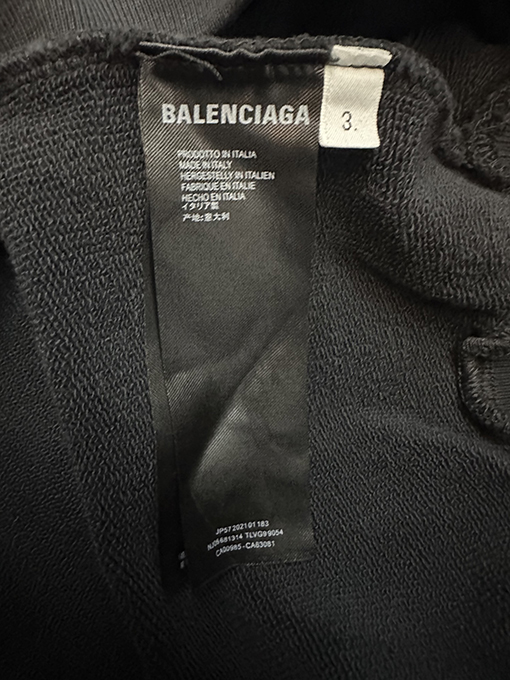 バレンシアガスーパーコピー Balenciaga 赤い刺繍ロゴパーカー