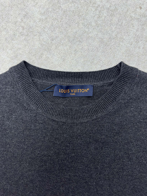 ルイヴィトンスーパーコピー LV 新しいカシミアプルオーバー