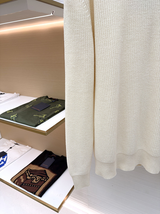 ルイヴィトン ベーシックなロゴ刺繍り無地プルオーバーニットセーター