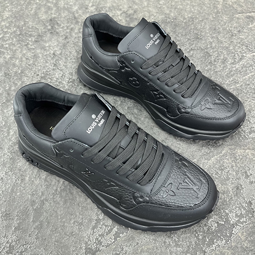 ルイヴィトン Damier クラシックな牛革スニーカー