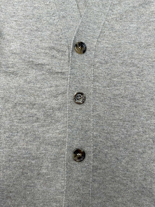 バーバリーコピー 無地シングルブレストVネックカーディガンカシミヤセーター