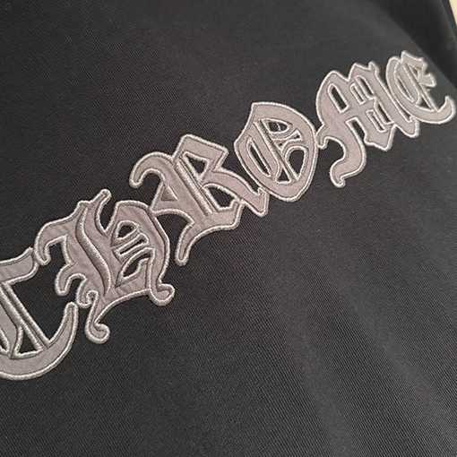 クロムハーツコピー アップリケ刺繍長袖スウェットシャツ