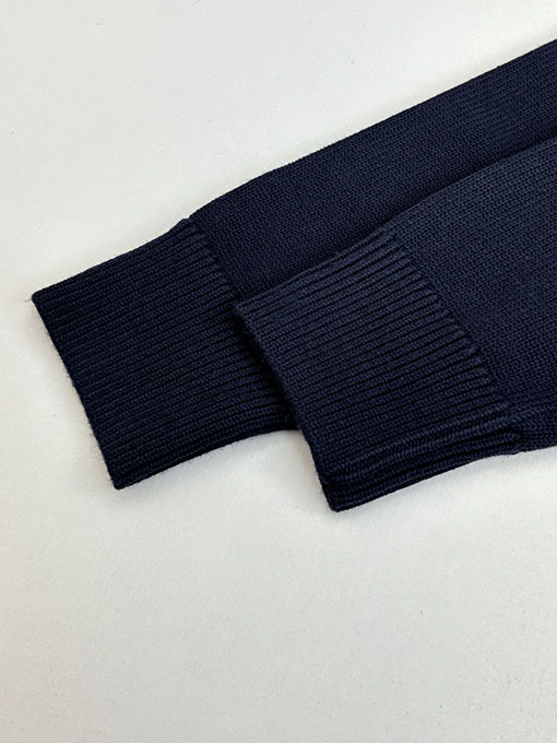 モンクレール Moncler 刺繍ロゴクルーネックニットセーター