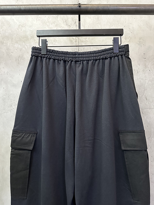 バレンシアガスーパーコピー Balenciaga 前後スプライスワークカジュアルパンツ