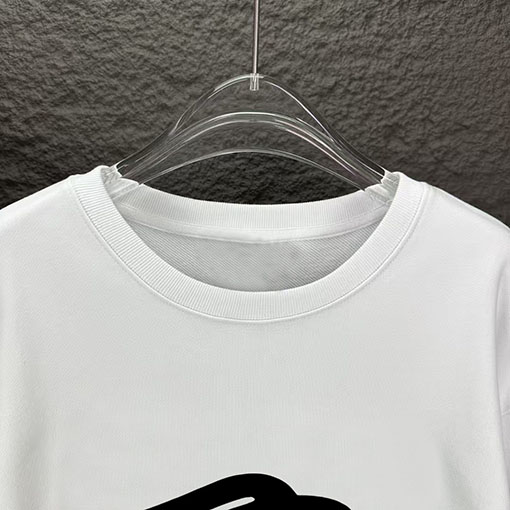 バレンシアガコピー balenciaga 新しいクルーネック長袖スウェットシャツ