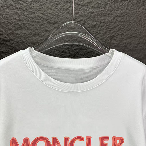 モンクレール Moncler 新モデルクラシッククルーネック長袖スウェットシャツ