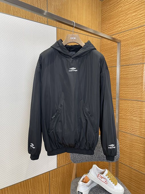 バレンシアガ BALENCIAGA ロゴジャカードフード付きスウェットシャツ