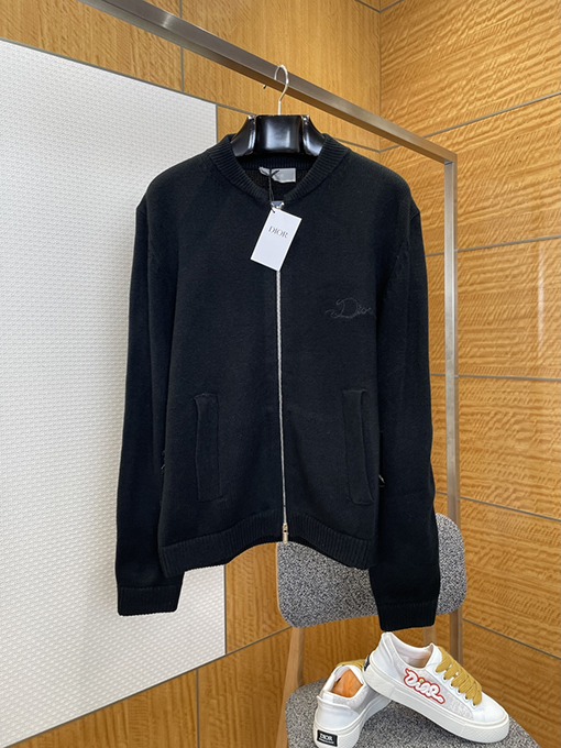 ディオール 文字刺繍ニットジップアップジャケット