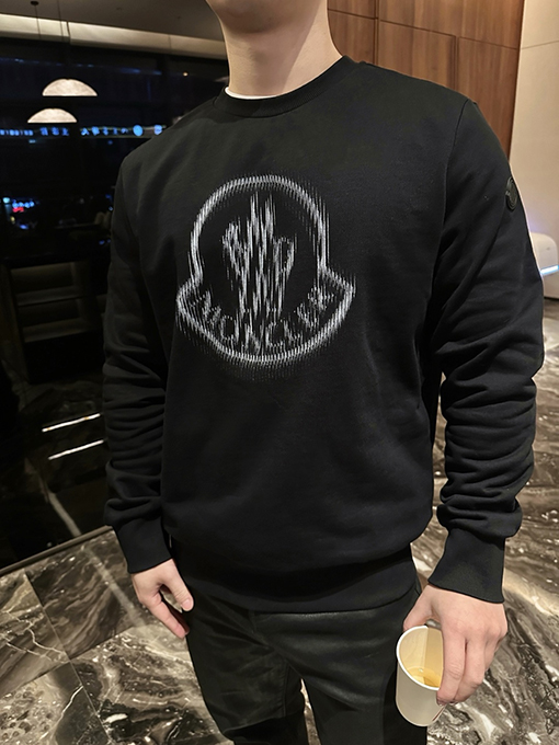 モンクレールスーパーコピー Moncler クルーネックプリントのカジュアル長袖スウェットシャツ