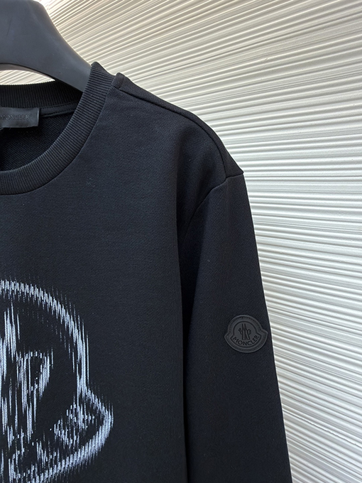 モンクレールスーパーコピー Moncler クルーネックプリントのカジュアル長袖スウェットシャツ