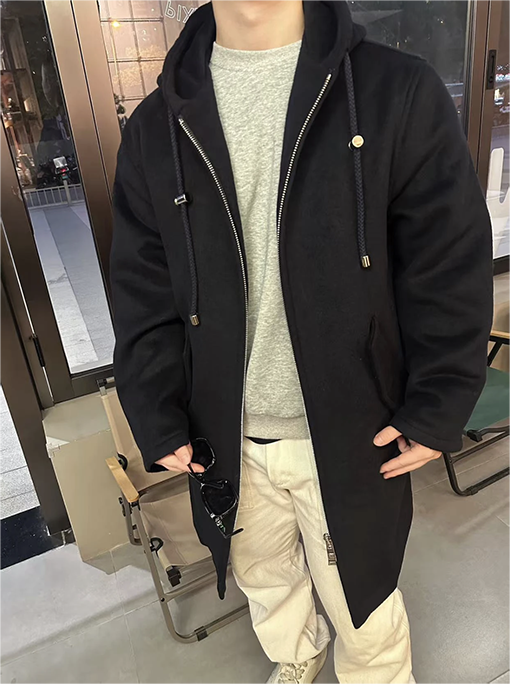 ロエベ ミドル丈のフード付きコート