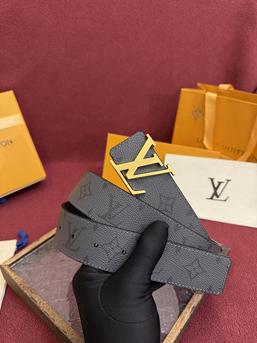 ルイヴィトン LV 新しいメンズベルト