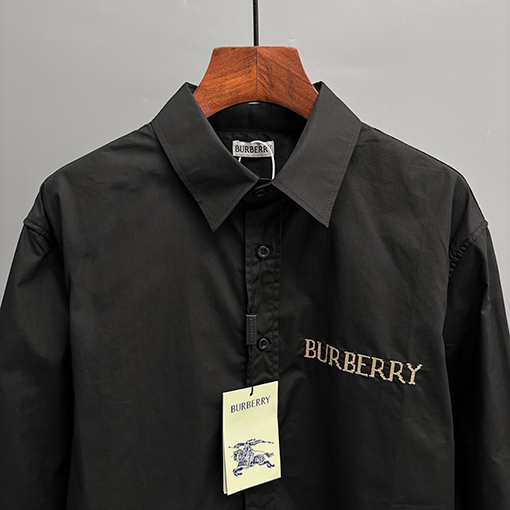 バーバリー BUBBERRY 新モデル刺繍入り長袖シャツ