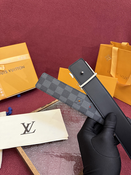 ルイヴィトンスーパーコピー LV 新しいカスタムキャンバスベルト