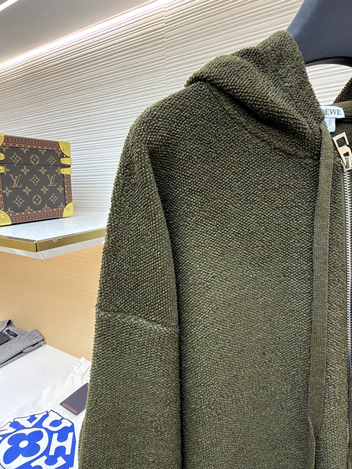 ロエベ 刺繍入りフード付きジップアップカーディガン