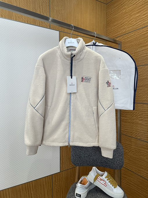 モンクレールスーパーコピー ラムウールパッチワークスタンドカラージャケット