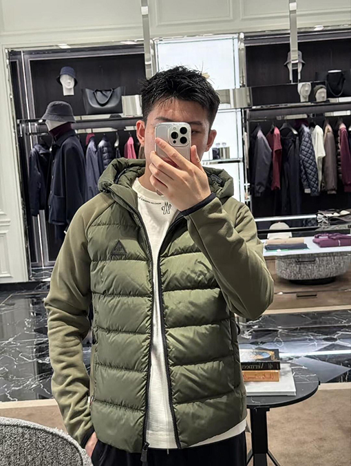 モンクレールコピー ロゴ織りパッチワークダウンジャケット