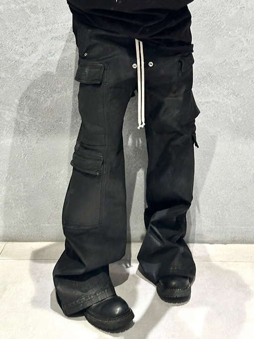 リックオウエンス コーティング＆ワックス加工のワイドレッグカーゴフレアパンツ