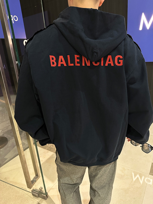 バレンシアガスーパーコピー Balenciaga 刺繍入りフード付きデニムジャケット
