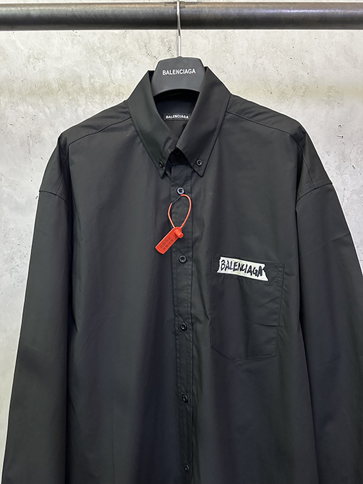 バレンシアガ Balenciaga ドミトリー25 ホワイトアクリルテープレタープリントシャツ