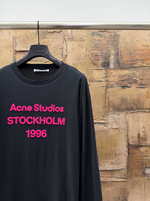 アクネストゥディオズ Acne Studios 1996 レタープリントロングスリーブシャツ
