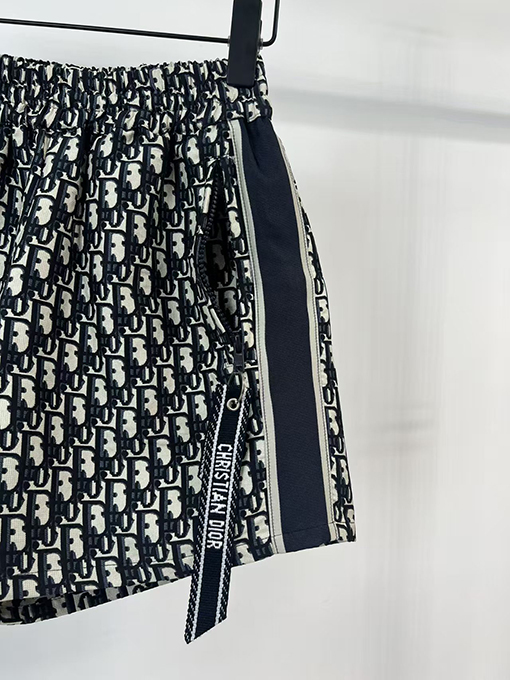 ディオールスーパーコピー CHRISTIAN DIOR Oblique クラシックな花柄ショートパンツ