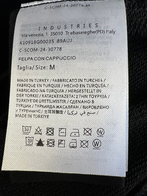 モンクレール 無地ロゴパッチパーカー