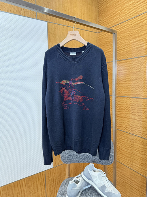 バーバリースーパーコピー 乗馬ロゴ刺繍クルーネックニットセーター