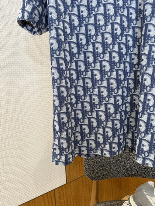 ディオールスーパーコピー モノグラムプリントのオールオーバーニット半袖Tシャツ