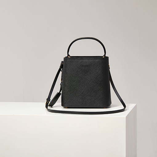 プラダ Saffiano 最新の人気レディースバケットバッグ