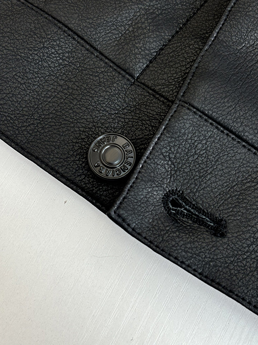 バレンシアガ Balenciaga 刺繍入りレザースリーブ付きシングルブレストレザージャケット