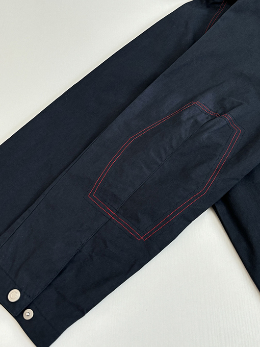 エルメス 外側ステッチ刺繍ジッパージャケット