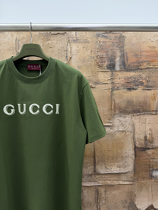 グッチ Gucci 刺繍半袖Tシャツ
