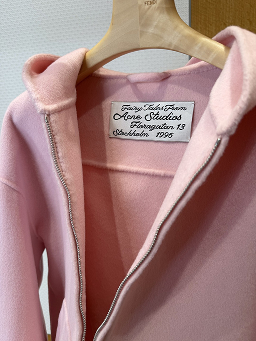 アクネストゥディオズ Acne Studios ピンクのラペルウールブレンドフード付きジャケット