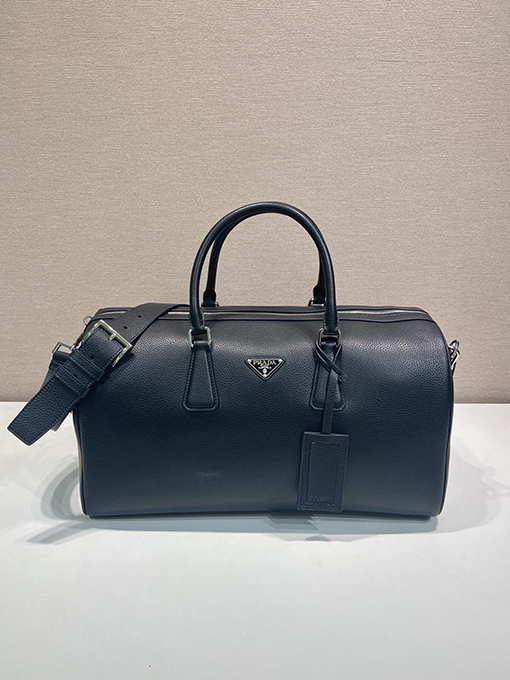 プラダ 新しい革製旅行バッグ