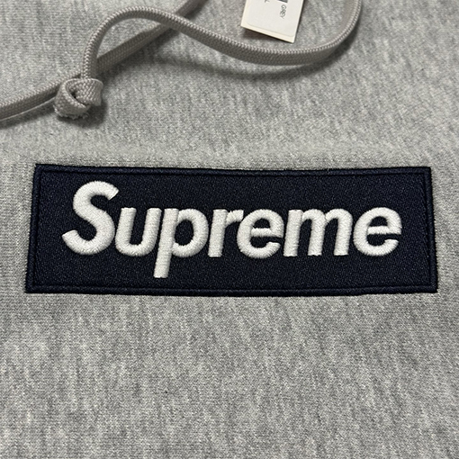 シュプリーム Supreme BOX LOGO HOODED SWEATSHIRT 刺繍ロゴパーカー