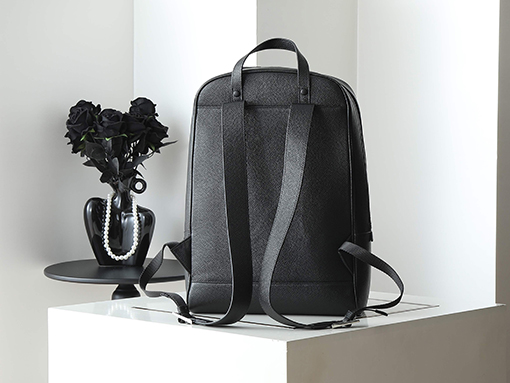 プラダ Saffiano 新しいバックパック