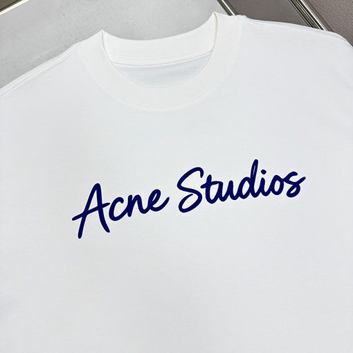 アクネストゥディオズコピー Acne Studios クラシックレターフォームプリント半袖Tシャツ