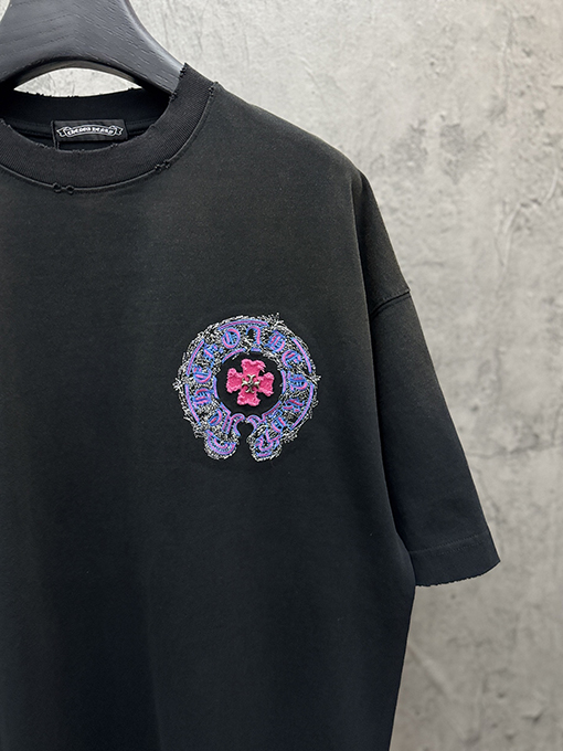 クロムハーツコピー アメリカンスタイルのウォッシュカラーブロックアップリケ刺繍半袖Tシャツ
