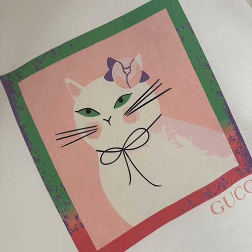 グッチスーパーコピー GUCCI 新しいプリント半袖Tシャツ