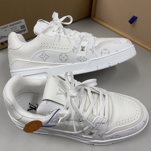 ルイヴィトンコピー Trainer Sneaker スタイリッシュなカップルスニーカー