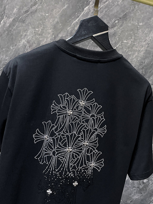 クロムハーツ ホットフィックスラインストーンクロスハンドメイドスタッド半袖Tシャツ