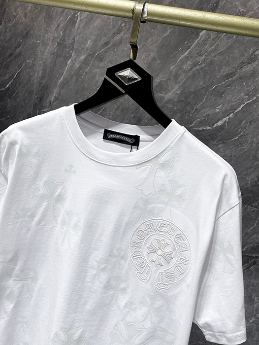 クロムハーツコピー 新デザインの光感応カラーチェンジクロス半袖Tシャツ