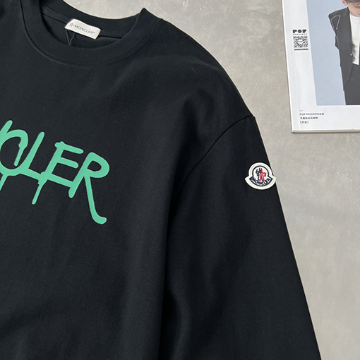 モンクレール Moncler 新モデルロゴプリント長袖シャツ