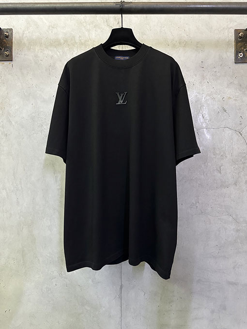 ルイヴィトン LOUIS VUITTON フロントとバックに新しいロゴがった厚のクルーネック半袖Tシャツ