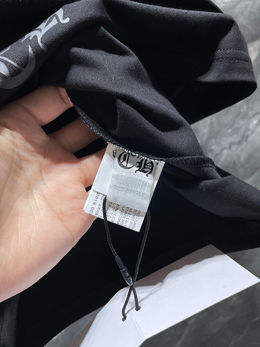 クロムハーツ クラシックなスクロールレターのカラフルなクロスフローラル半袖Tシャツ