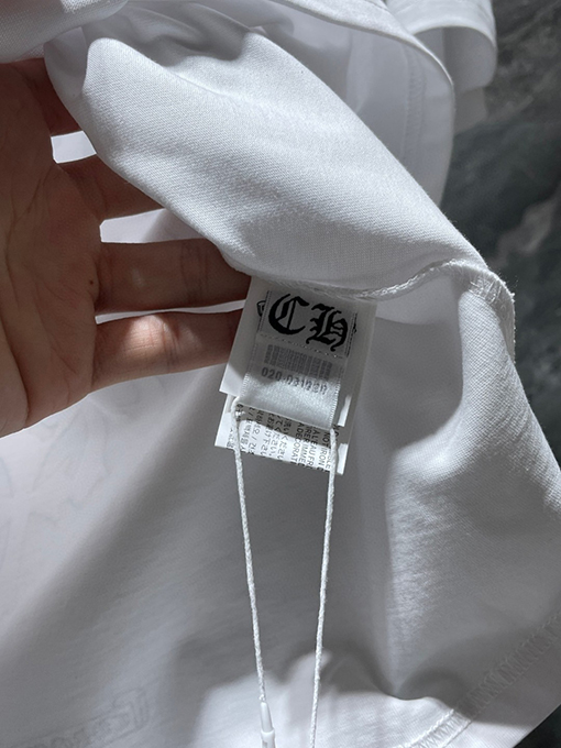 クロムハーツ クラシックなスクロールレターのカラフルなクロスフローラル半袖Tシャツ