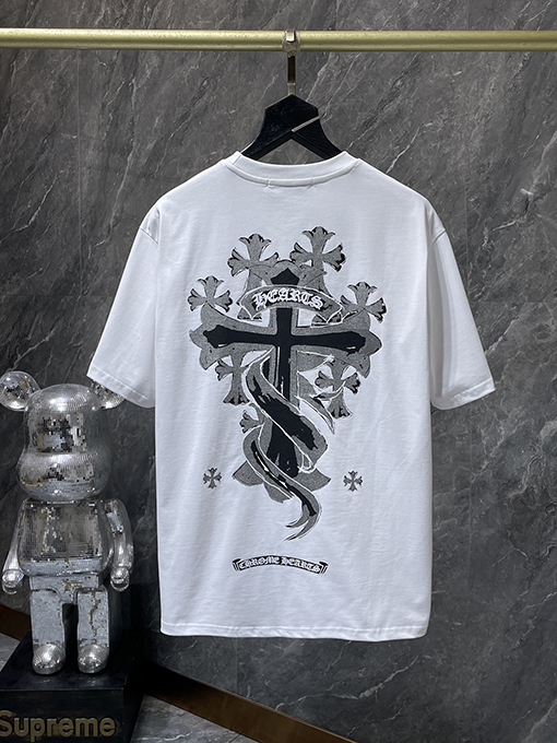 クロムハーツスーパーコピー 重なりう鉄十字サンスクリット半袖Tシャツ