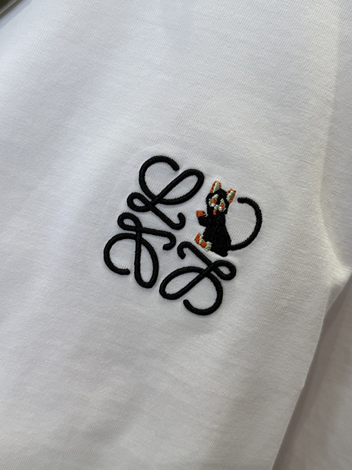 ロエベコピー ロゴ刺繍クルーネック半袖Tシャツ