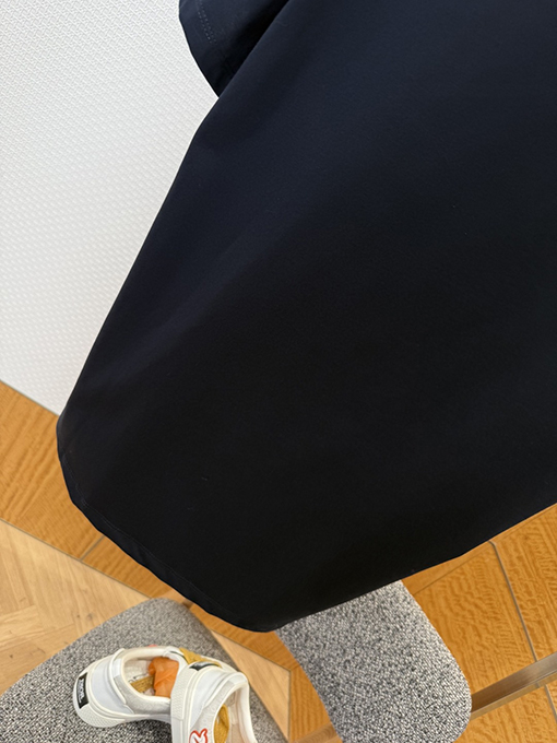 ロエベコピー ロゴ刺繍クルーネック半袖Tシャツ